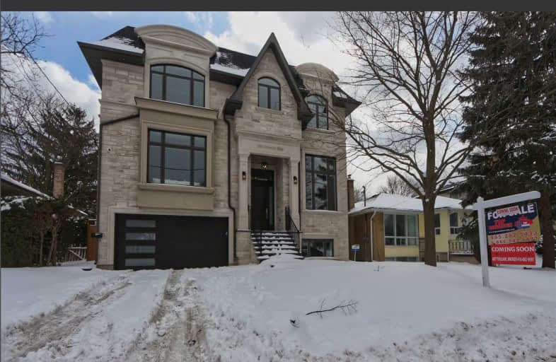 390 Centre Street East, Richmond Hill | Image 1