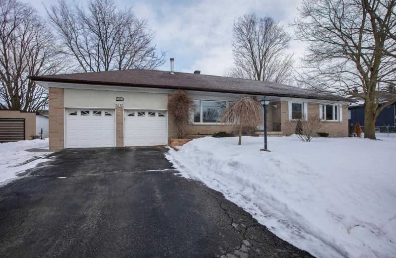 11 Victory Drive, East Gwillimbury | Image 1