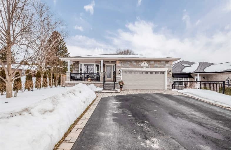 8 Stonehill Boulevard, East Gwillimbury | Image 1