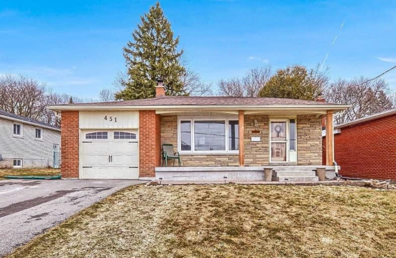 451 Oak Street, Newmarket | Image 1