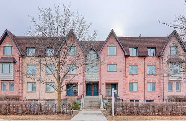 924-75 Weldrick Road East, Richmond Hill | Image 1