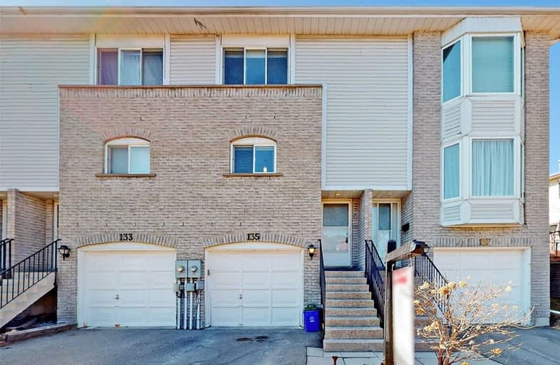 135 William Curtis Circle, Newmarket | Image 1