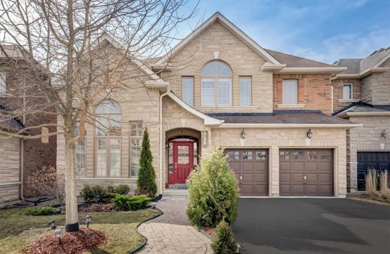 738 Valley Green Trail, Newmarket | Image 1
