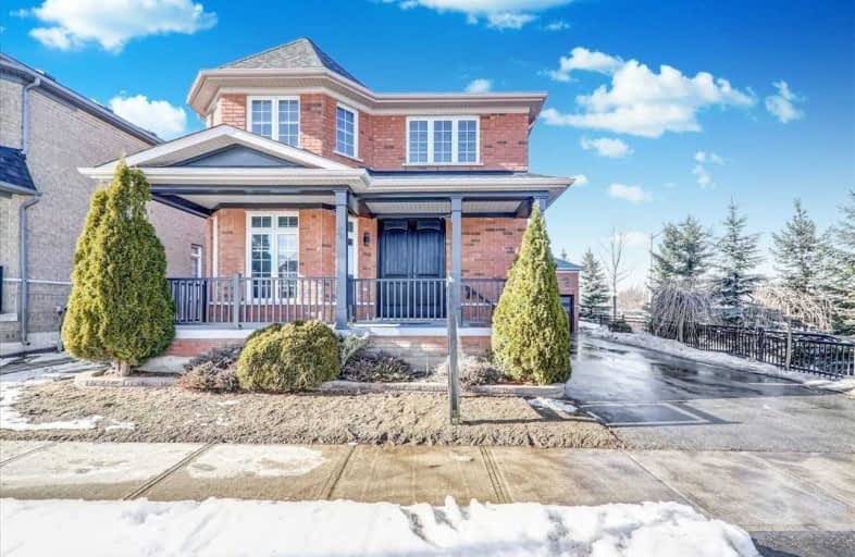 24 Stonehouse Court, Markham | Image 1