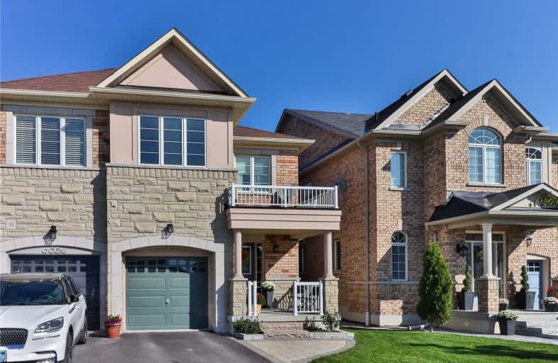 31 Robertdale Court, Whitchurch Stouffville | Image 1