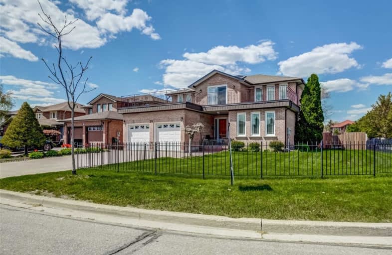 28 Moccasin Trail, Vaughan | Image 1