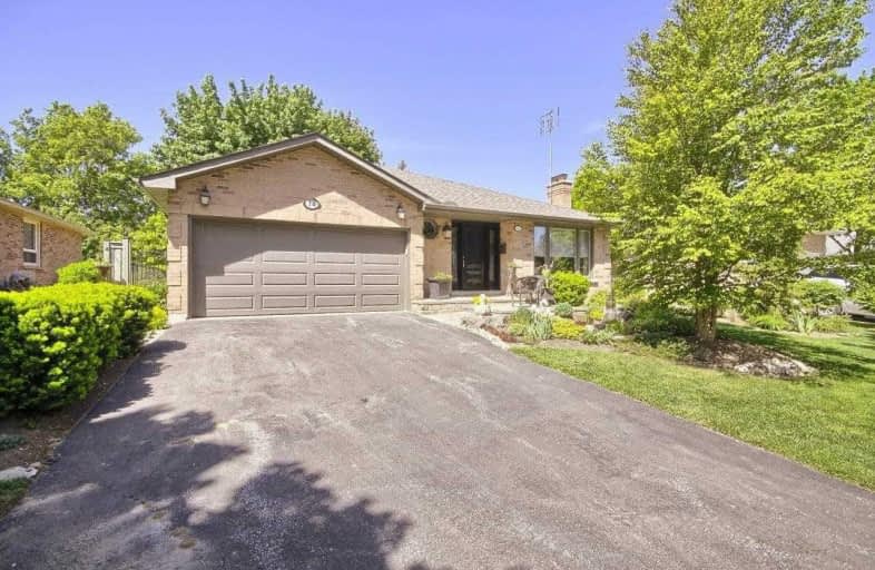 44 Corbett Crescent, Aurora | Image 1