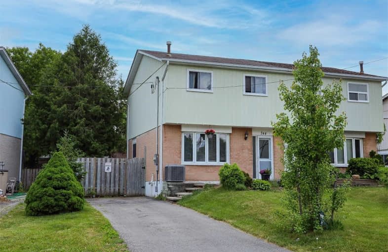 744 Elgin Street, Newmarket | Image 1