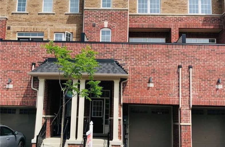 213 Harding Park Street, Newmarket | Image 1