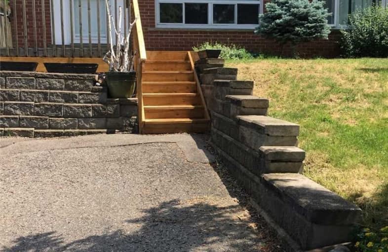 768 Sunnypoint Drive, Newmarket | Image 1