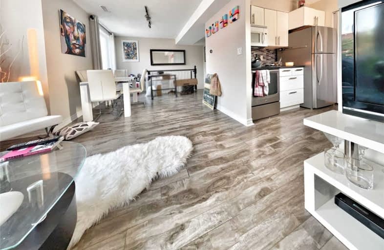 418-75 Weldrick Road East, Richmond Hill | Image 1