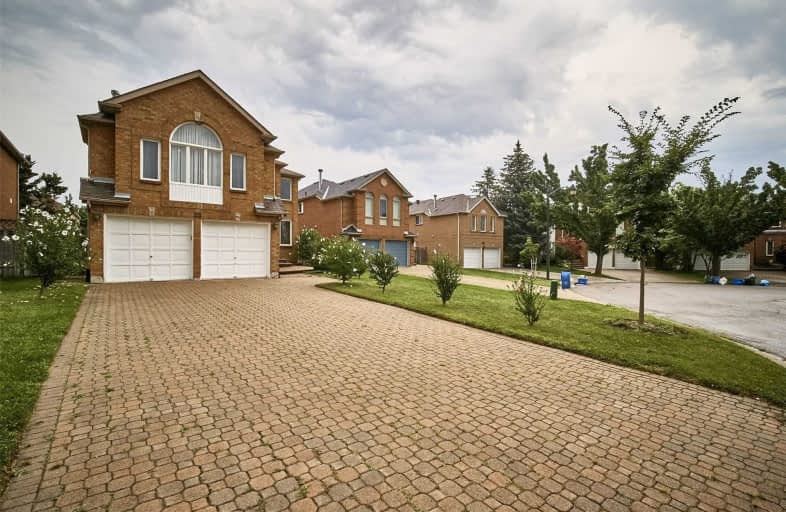 35 Westmoreland Court, Markham | Image 1