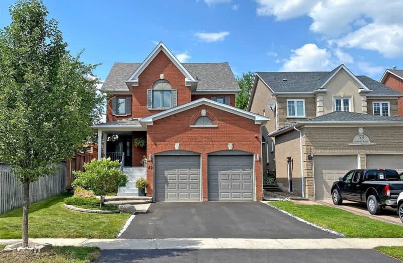 49 Foxtail Ridge, Newmarket | Image 1