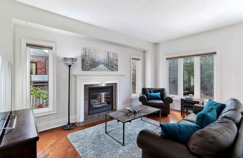 725 Highland Blade Road, Newmarket | Image 1