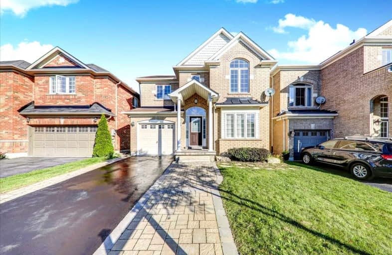 335 Dowson Loop Drive, Newmarket | Image 1