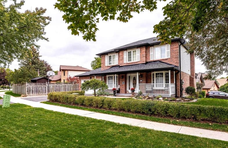 338 Wakefield Place, Newmarket | Image 1