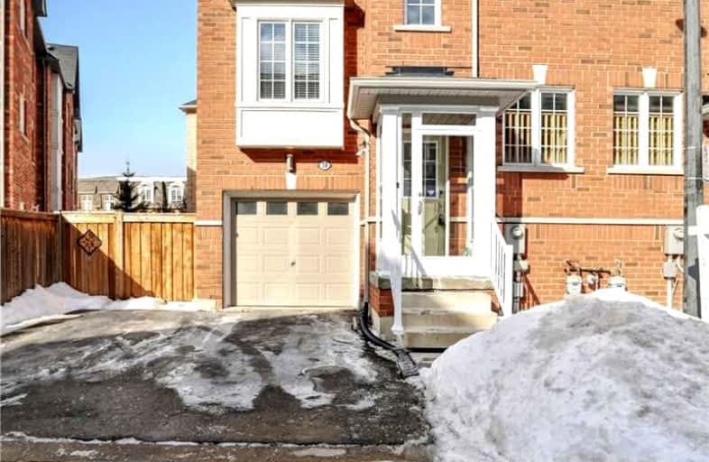 38-15 Old Colony Road, Richmond Hill | Image 1