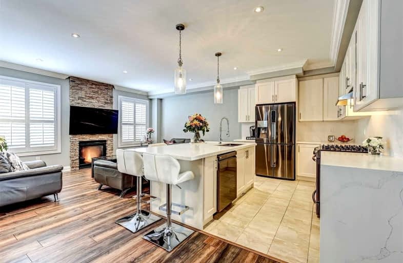 82 Martin Trail, New Tecumseth | Image 1