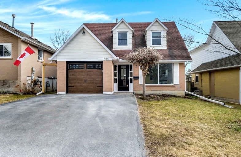 696 Irwin Crescent, Newmarket | Image 1