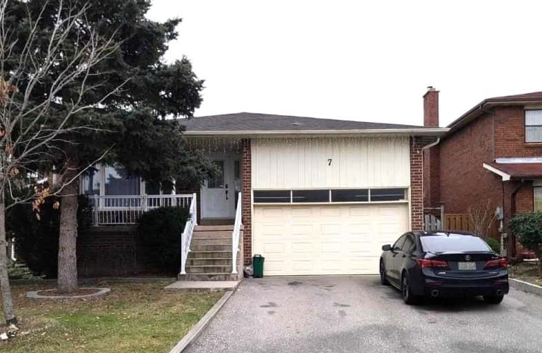 7 Point O'woods Drive, Vaughan | Image 1