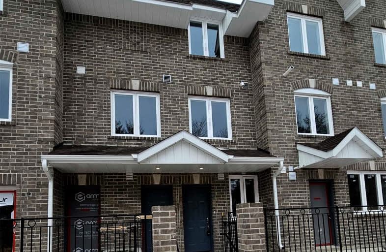 112-75 Weldrick Road East, Richmond Hill | Image 1
