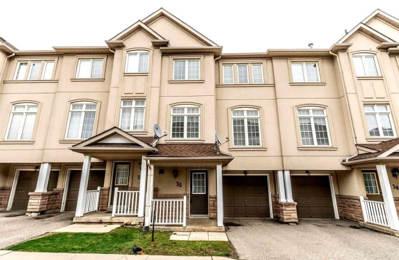 35-10 Post Oak Drive, Richmond Hill | Image 1