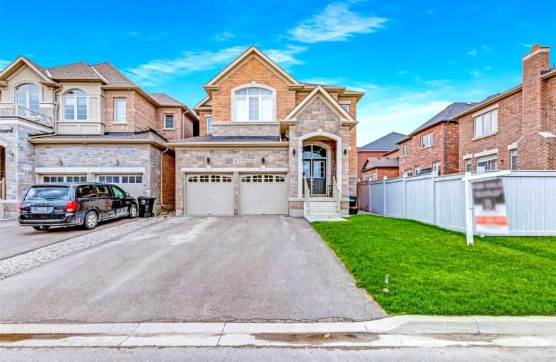 16 Tay Boulevard, Bradford West Gwillimbury | Image 1