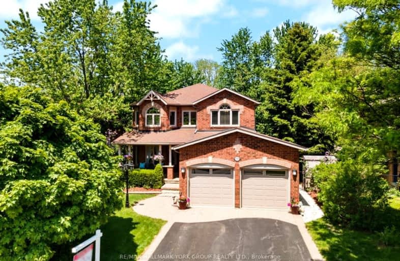 777 College Manor Drive, Newmarket | Image 1