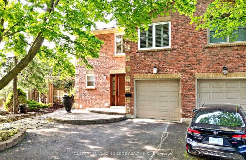 1 Sarah Jane Court North, Markham | Image 1