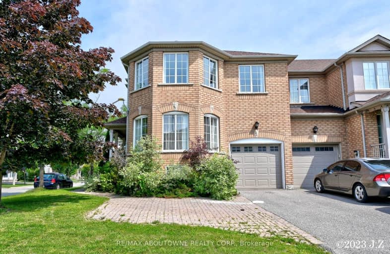 2 Waterton Crescent, Richmond Hill | Image 1