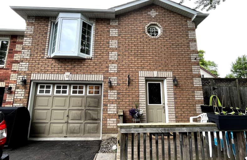 19 Mcginty Court, New Tecumseth | Image 1