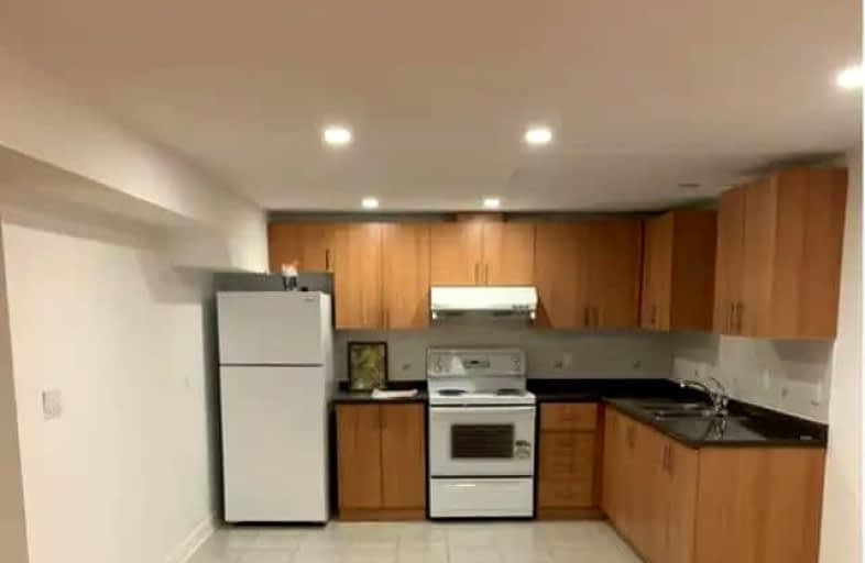12 Pearl Gate Court, Richmond Hill | Image 1