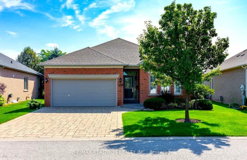 138 Couples Gallery N/A, Whitchurch Stouffville | Image 1