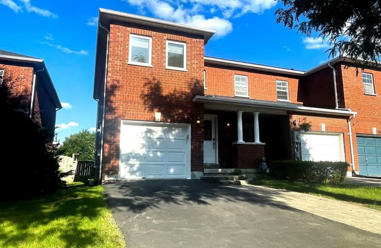 497 Ainsworth Drive East, Newmarket | Image 1