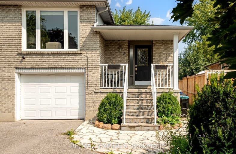 15 Maple Court, Bradford West Gwillimbury | Image 1