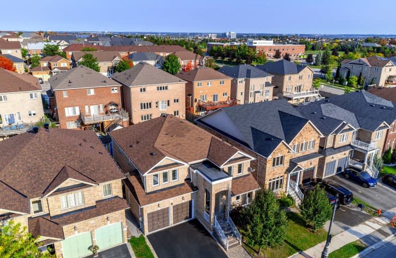 424 Kwapis Boulevard, Newmarket | Image 1
