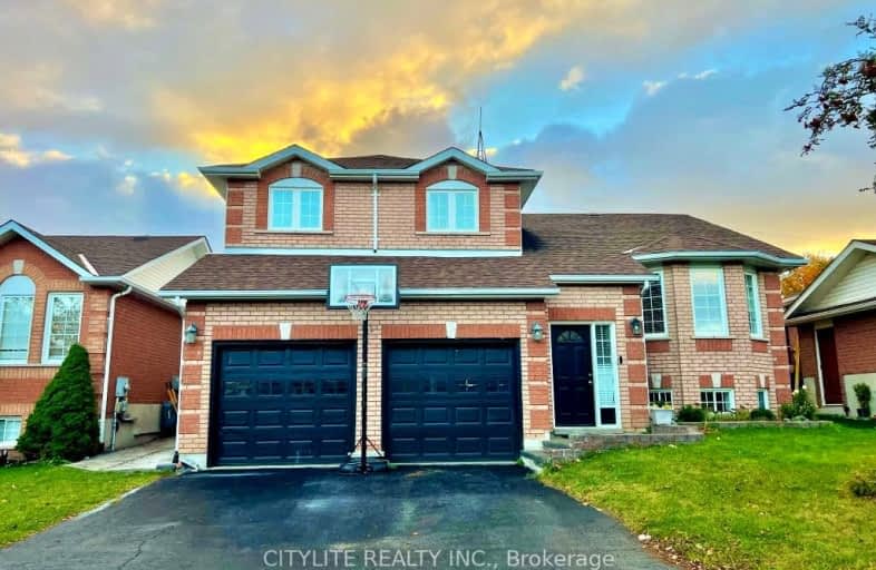 61 Mills Court, Bradford West Gwillimbury | Image 1