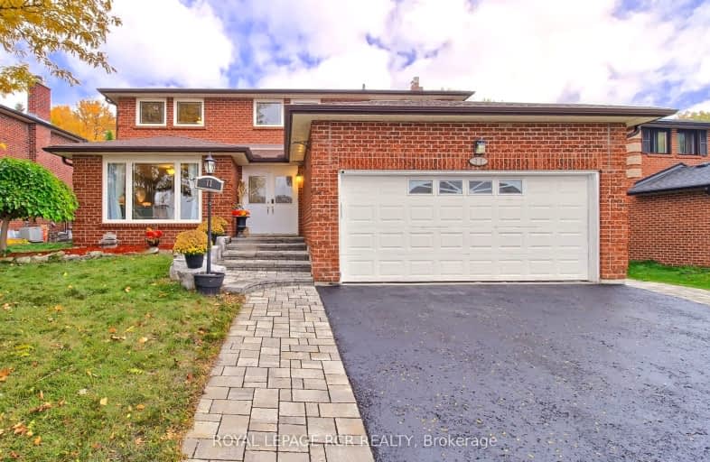 11 Royal Court, Bradford West Gwillimbury | Image 1