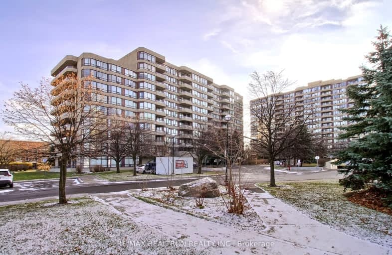 304-81 Townsgate Drive, Vaughan | Image 1