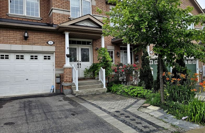 09-8 Townwood Drive, Richmond Hill | Image 1