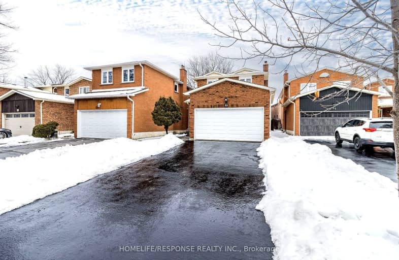 32 Penhurst Court, Markham | Image 1