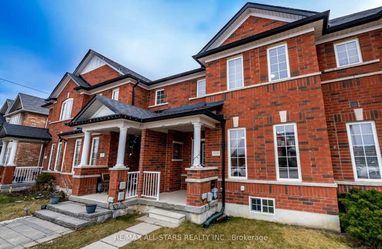 600 Hoover Park Drive, Whitchurch Stouffville | Image 1