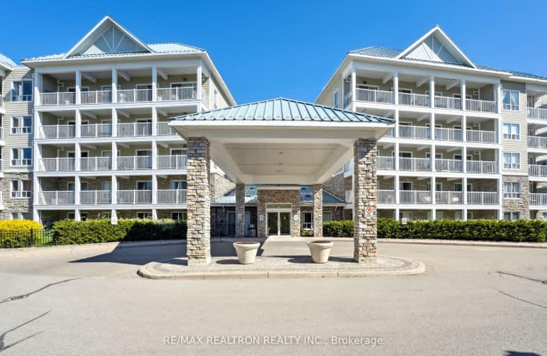 104-900 Bogart Mill Trail, Newmarket | Image 1