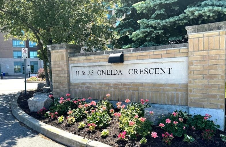 706-11 Oneida Crescent East, Richmond Hill | Image 1