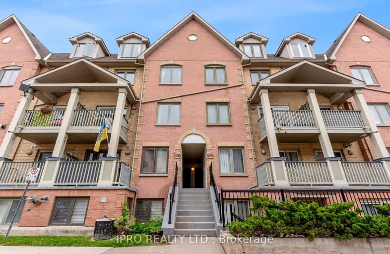 807-75 Weldrick Road East, Richmond Hill | Image 1