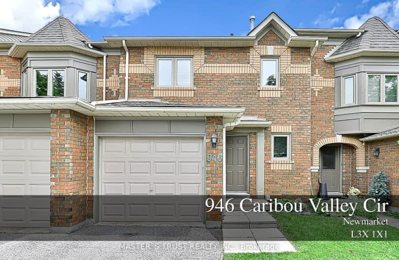 946 Caribou Valley Circle, Newmarket | Image 1