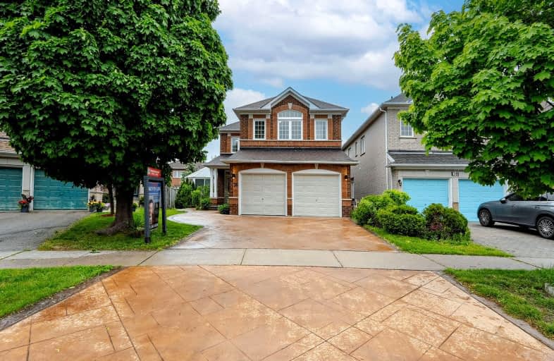 36 Walnut Grove Crescent, Richmond Hill | Image 1