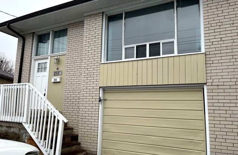 Upper-211 Silverbirch Drive, Newmarket | Image 1