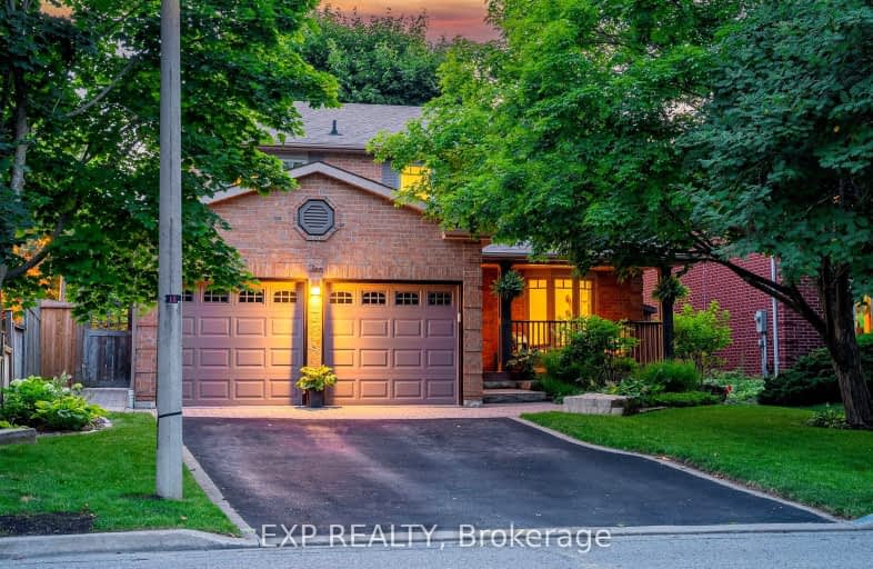 10 Garnish Green, Markham | Image 1