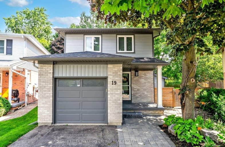 19 Spring Street, Whitchurch Stouffville | Image 1